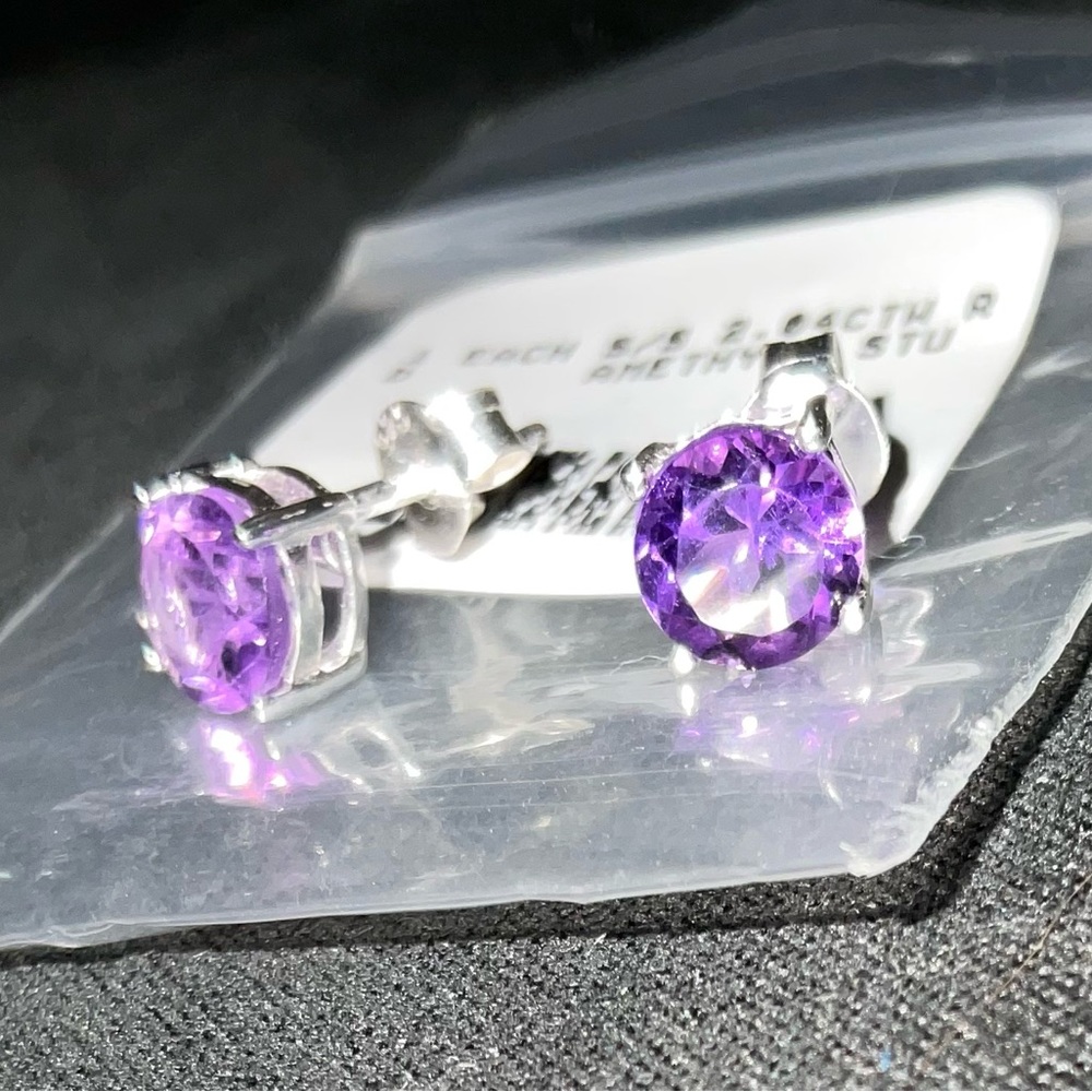 Sterling Silver 2.04CTW Amethyst stud earrings. New with tags.